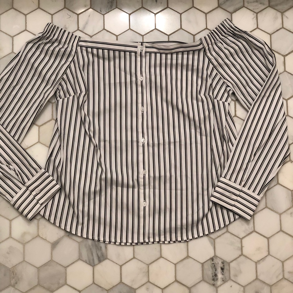 EXPRESS - Off the shoulder WorkWear size M